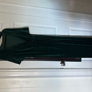 Elegant Green Velvet Dress